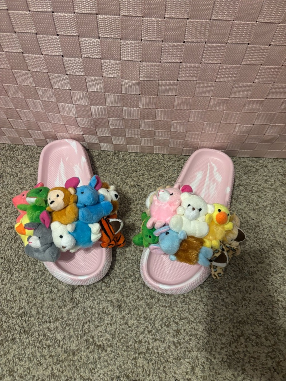 Plush Mini-Animal Pink Slide Sandals